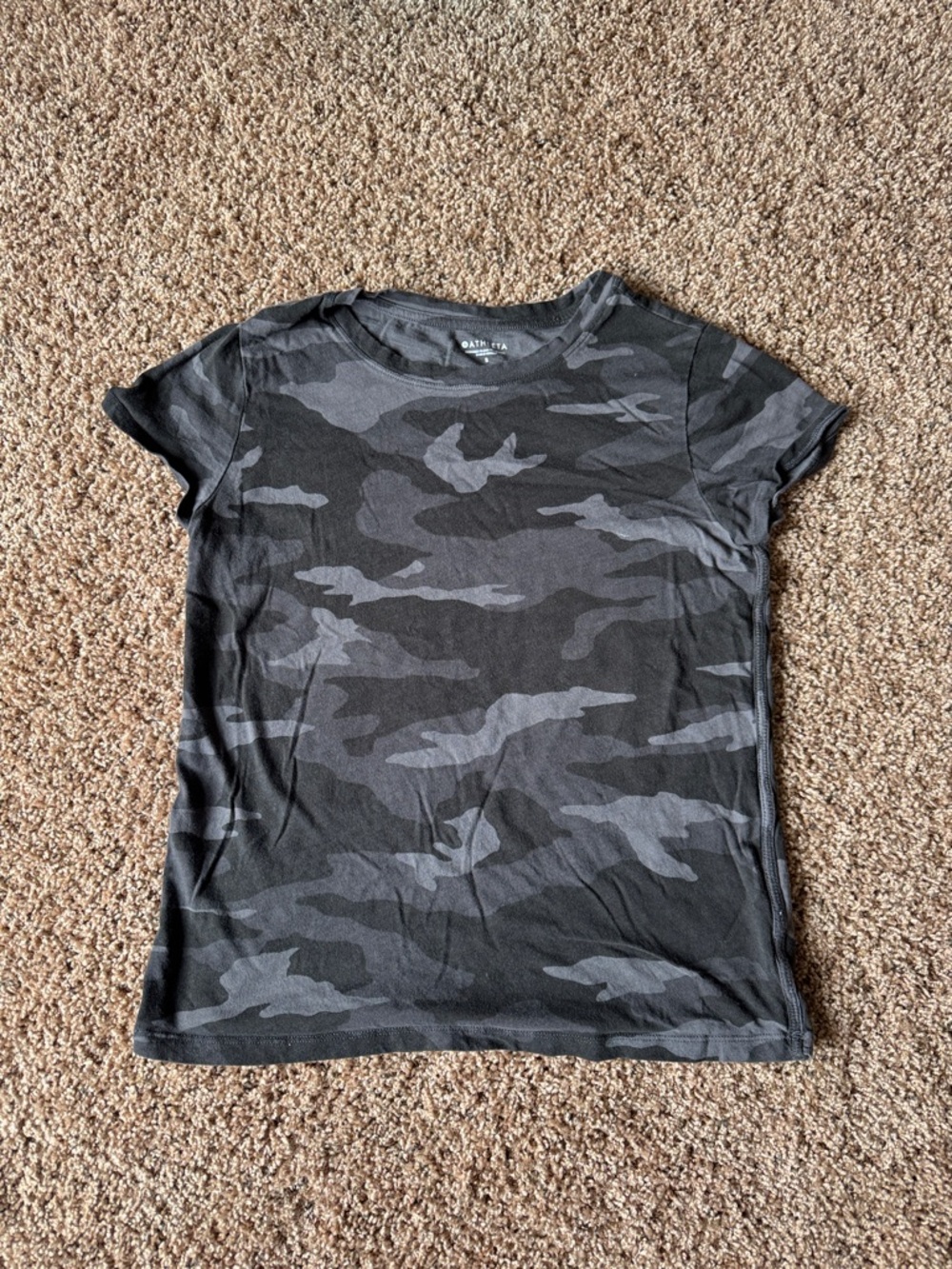 Athleta T-shirt size small